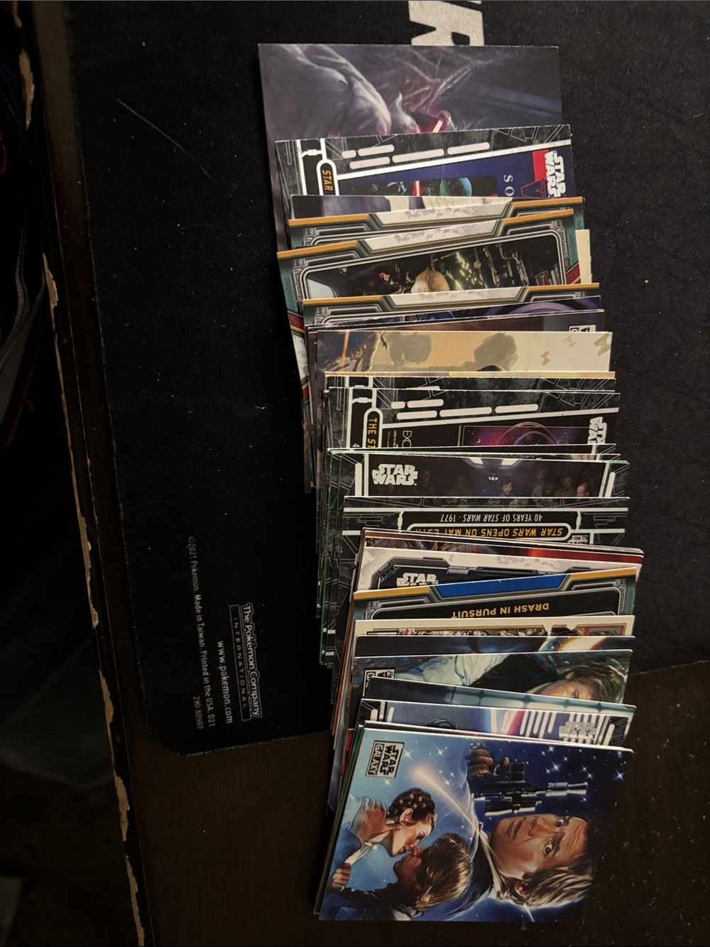 50 Star Wars trading cards